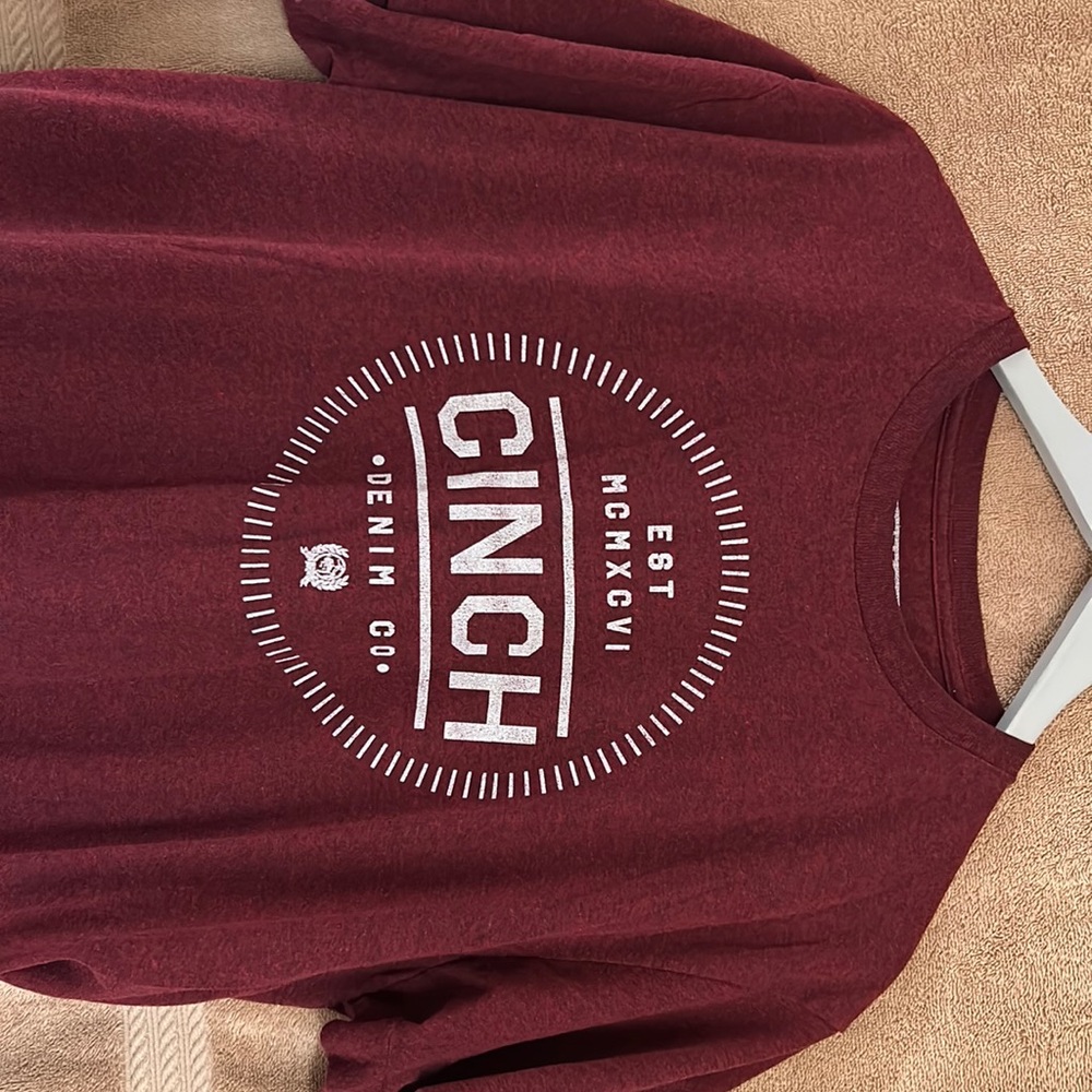 Cinch half sleeve tee shirt red